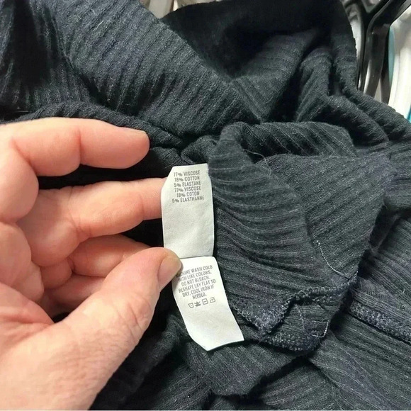 Aerie  Top - Picture 5 of 5